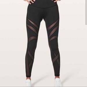 Lululemon Wunder Under Mesh leggings 28”